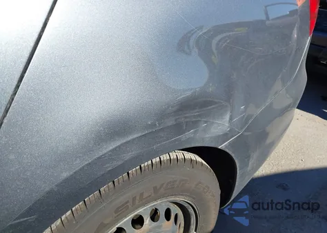 2014 Volkswagen Jetta 2.0L S z USA, uszkodzony, nr VIN 3VW2K7AJ5EM295021